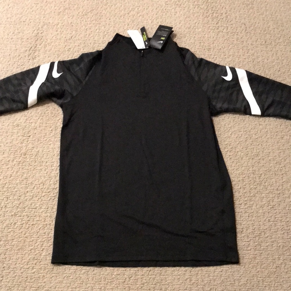 Nike dri-fit quarter zip, black, Men’s Large (L), NWT